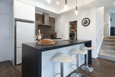 Photo of property in 19 Lily Way, Pyes Pa, Tauranga, 3112