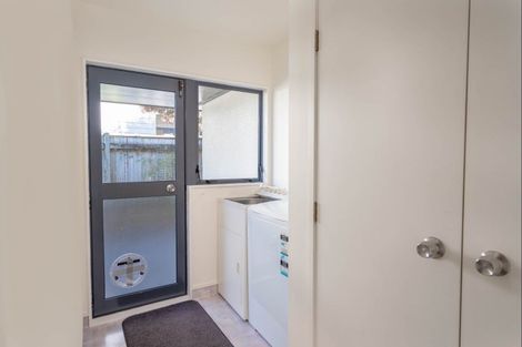 Photo of property in 1/7 Ngamotu Road, Taupo, 3330