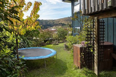 Photo of property in 9 Flinders Road, Heathcote Valley, Christchurch, 8022