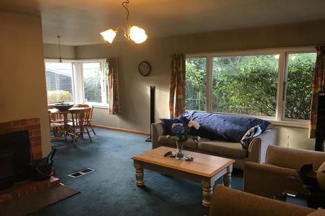 Photo of property in 117 Avonhead Road, Avonhead, Christchurch, 8042