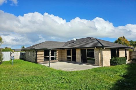 Photo of property in 85 Saint James Drive, Huntington, Hamilton, 3210