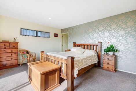 Photo of property in 18 Roseville Road, Gulf Harbour, Whangaparaoa, 0930