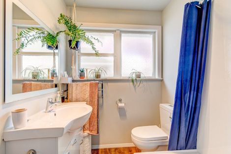 Photo of property in 3/31 Hillside Drive, Maoribank, Upper Hutt, 5018