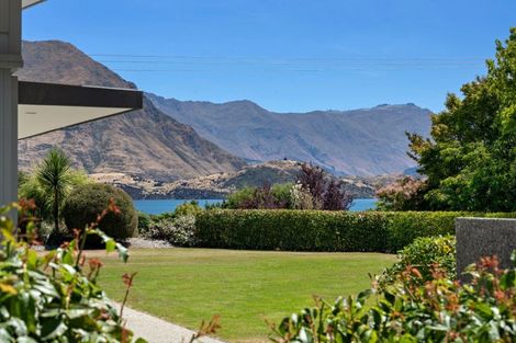 Photo of property in 311 Beacon Point Road, Wanaka, 9305