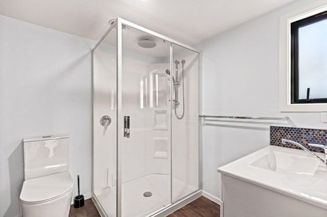 Photo of property in 68 Orrick Crescent, Avondale, Christchurch, 8061