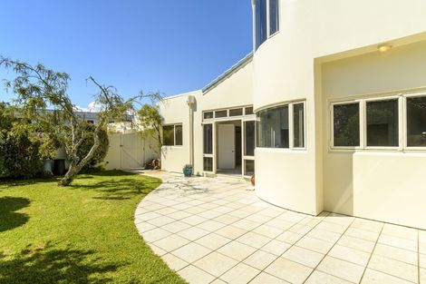 Photo of property in 10 Links View Drive, Omokoroa, 3114