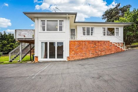Photo of property in 49 Tiroroa Avenue, Te Atatu South, Auckland, 0610