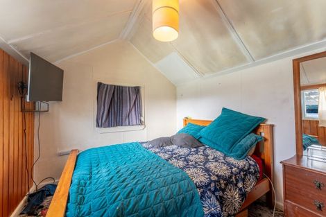 Photo of property in 18 Charles Street, Cave, 7984