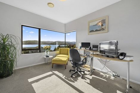 Photo of property in 37 Leeward Drive, Whitby, Porirua, 5024