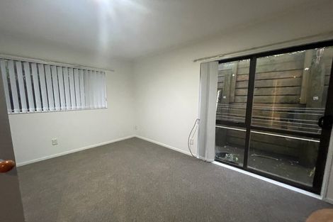 Photo of property in 1/72 Derwent Street, Island Bay, Wellington, 6023