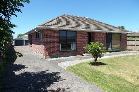 Photo of property in 10 Oakdale Street, Avonhead, Christchurch, 8042