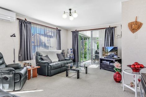 Photo of property in 55 Amanda Avenue, Dinsdale, Hamilton, 3204