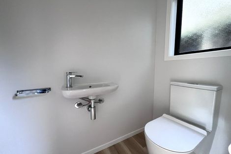 Photo of property in 6e Huia Street, Tawa, Wellington, 5028