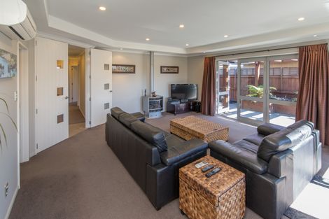 Photo of property in 18 Fantasia Gardens, Northwood, Christchurch, 8051