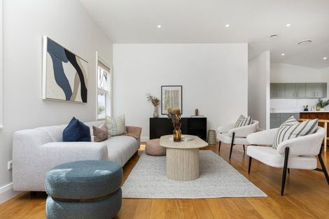 Photo of property in 226 Upper Harbour Drive, Greenhithe, Auckland, 0632