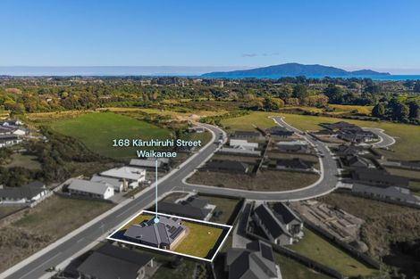 Photo of property in 168 Karuhiruhi Street, Waikanae, 5036