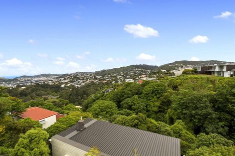 Photo of property in 1/8 Mataroa Avenue, Northland, Wellington, 6012