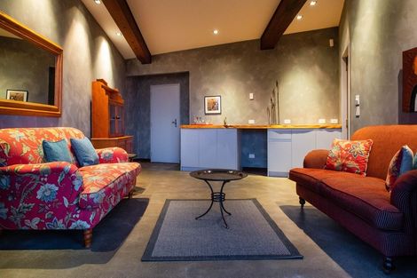 Photo of property in 169 Black Barn Road, Havelock North, 4294
