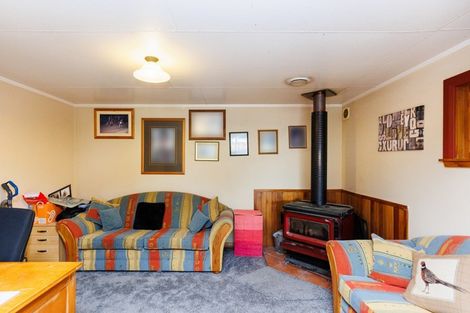 Photo of property in 44 Sherwill Street, Feilding, 4702