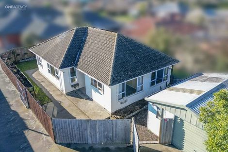 Photo of property in 65 Daniels Road, Redwood, Christchurch, 8051