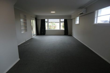 Photo of property in 70 Sawyers Arms Road, Northcote, Christchurch, 8052