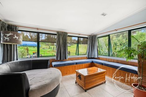 Photo of property in 14 Woodland Road, Maungaturoto, 0588