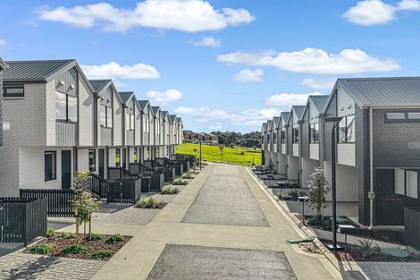 Photo of property in 10/23 Makomako Drive, Orewa, 0931