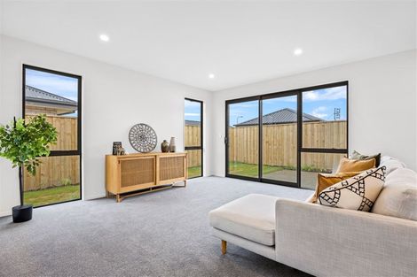 Photo of property in 9 Clare Street, Woodend, 7610