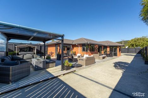 Photo of property in 258a Fergusson Drive, Heretaunga, Upper Hutt, 5018