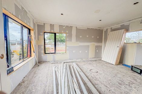 Photo of property in 309 Massey Road, Mangere East, Auckland, 2024