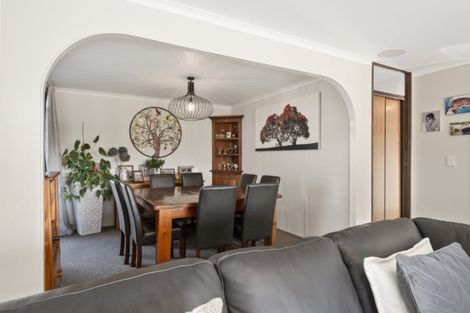 Photo of property in 38 Longstead Avenue, Papamoa Beach, Papamoa, 3118