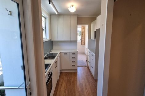 Photo of property in 4 Rachel Place, Avonhead, Christchurch, 8042