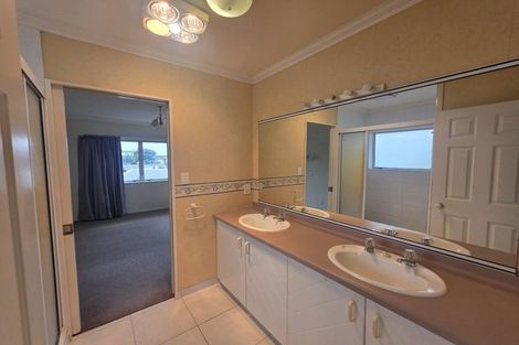 Photo of property in 1/47 Oceanbeach Road, Mount Maunganui, 3116