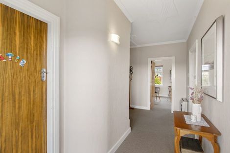 Photo of property in 98 Avenue Road, West End, Timaru, 7910