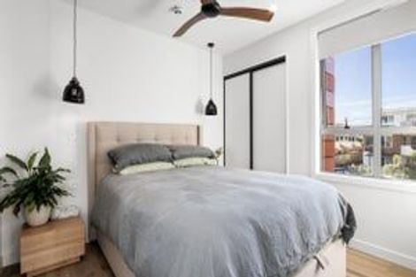 Photo of property in 215/36 Victoria Road, Mount Maunganui, 3116