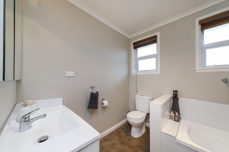 Photo of property in 123 Maxwells Line, Awapuni, Palmerston North, 4412