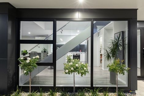 Photo of property in 24a Birdwood Road, Waterloo, Lower Hutt, 5011