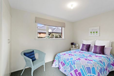 Photo of property in 11 Croziers Road, St Albans, Christchurch, 8052