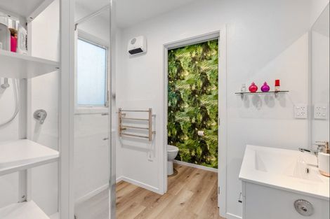 Photo of property in Northlake, 22 Malvern Road, Wanaka, 9305