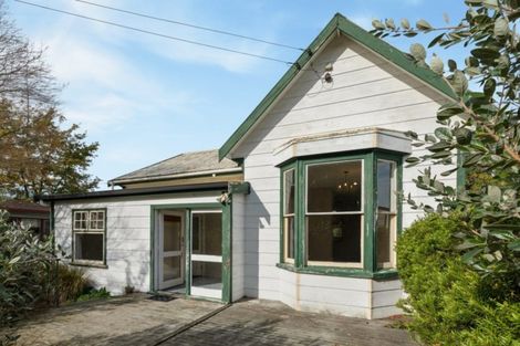 Photo of property in 272a Riverlaw Terrace, Saint Martins, Christchurch, 8022