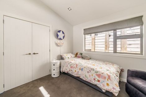 Photo of property in 9 Sylvan Way, Silverstream, Upper Hutt, 5019