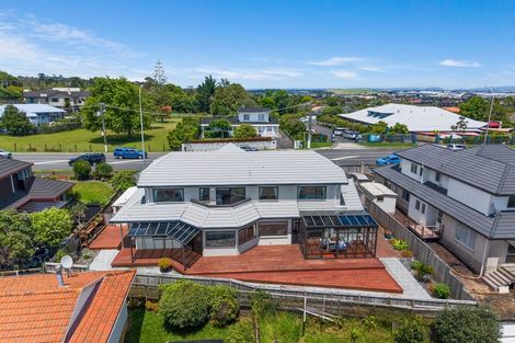 Photo of property in 216 Whitford Road, Shamrock Park, Auckland, 2016