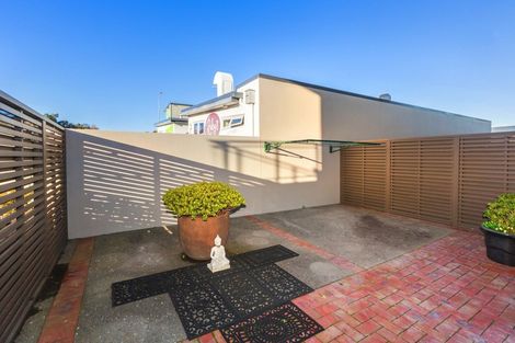 Photo of property in 101-u2 Mana Esplanade, Paremata, Porirua, 5026