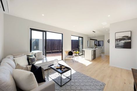 Photo of property in 37 Taahunui Rise, Peacocke, 3206