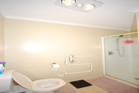Photo of property in 11 Carrick Glen Avenue, Flat Bush, Auckland, 2019