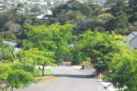 Photo of property in 47 Heathglen Place, Bayview, Auckland, 0629