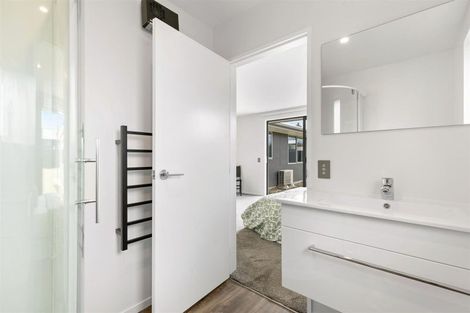 Photo of property in 18 Sentinel Drive, Lake Hawea, Wanaka, 9382