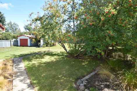 Photo of property in 16 Rata Road, Twizel, 7901