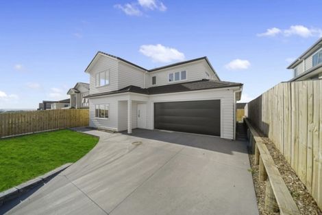 Photo of property in 22 Nola Dawn Avenue, Papakura, 2110