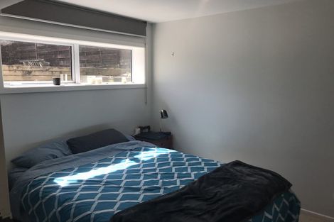 Photo of property in 32 Lynda Avenue, Paparangi, Wellington, 6037